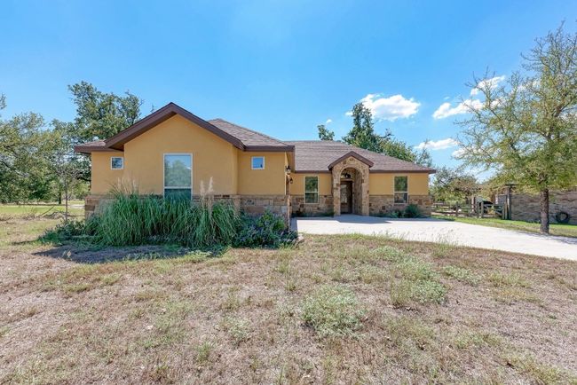 110 Chaumont St, House other with 3 bedrooms, 2 bathrooms and 2 parking in Kingsland TX | Image 5