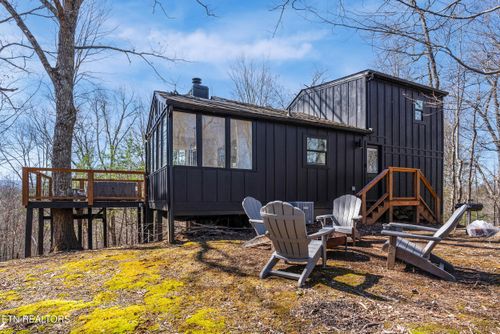 2760 Hawks View Trl, Sevierville, TN, 37876-9059 | Card Image