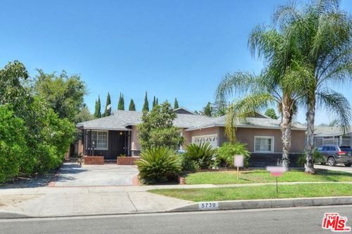 5739 Simpson Ave, Valley Village, CA, 91607-4132 | Card Image