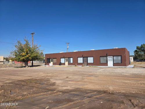 11683 Socorro Rd, Socorro, TX, 79927-2712 | Card Image