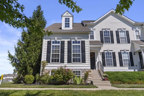 16-5135 Twin Falls Dr, Dublin, OH, 43016-6153 | Card Image