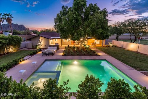11851 N Bancroft Drive, Phoenix, AZ, 85028 | Card Image