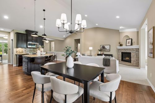 10786 Lyndale Bluffs Trl, Bloomington, MN, 55420-5653 | Card Image