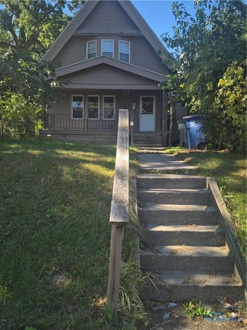 3179 Cherry St, Toledo, OH, 43608-1762 | Card Image