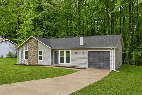 5006 Galbraith Cir, Stone Mountain, GA, 30088-1727 | Card Image