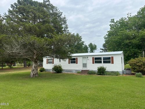 1865 Haddock Rd, Winterville, NC, 28590-7824 | Card Image