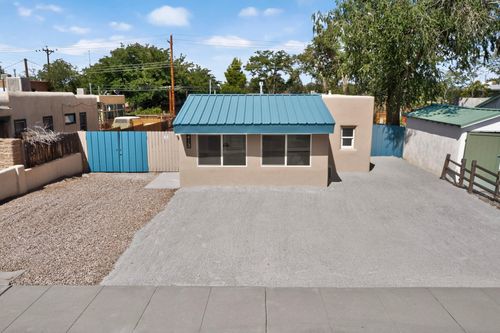 413 Princeton Dr Se, Albuquerque, NM, 87106-2818 | Card Image