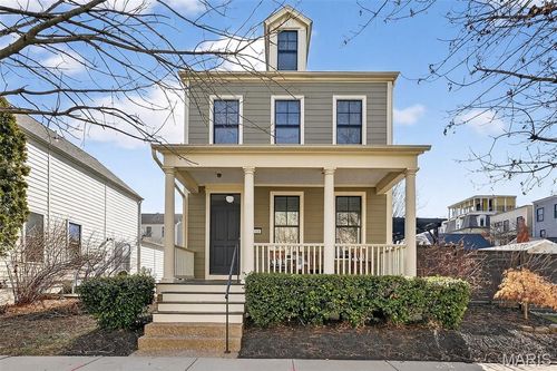 3300 Shutten St, Saint Charles, MO, 63301-8093 | Card Image