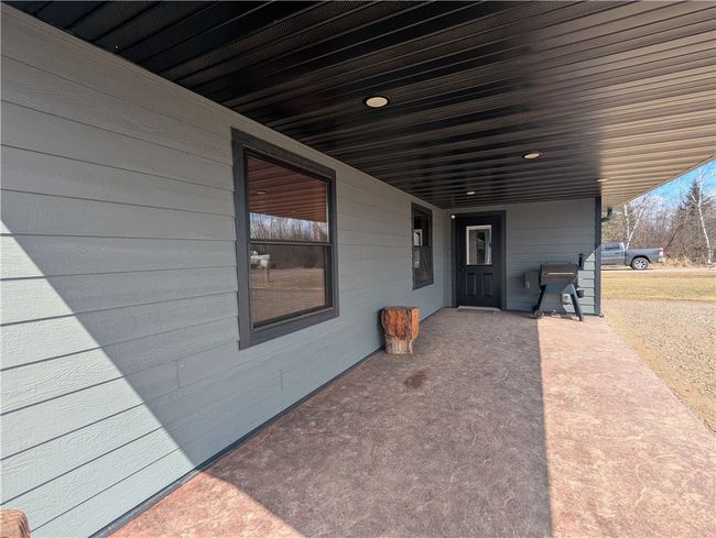 Covered Patio with stamped concrete | Image 7