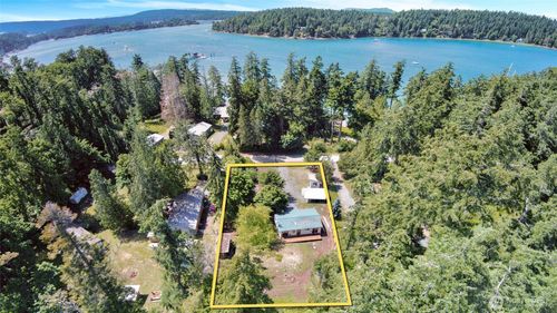 621 Westcott Dr, Friday Harbor, WA, 98250-8113 | Card Image