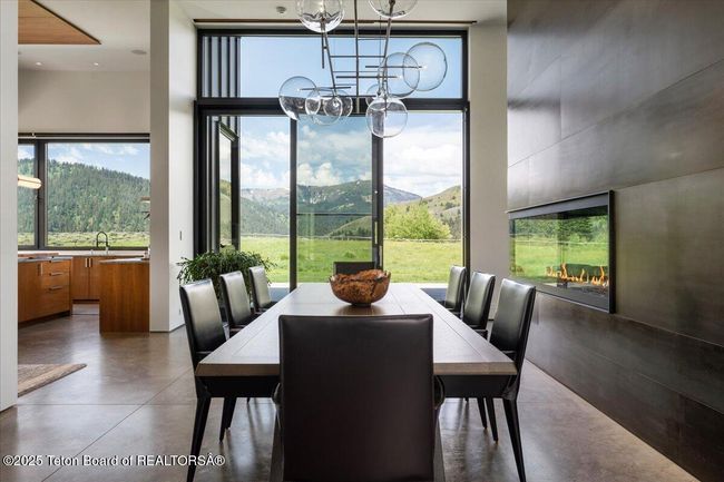 13175 River Bend Rd, House other with 3 bedrooms, 4 bathrooms and null parking in Jackson WY | Image 15