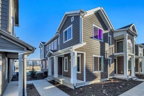 422-772 W 520 S, American Fork, UT, 84003 | Card Image
