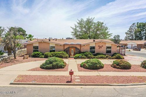 1944 Ratner Cir, El Paso, TX, 79936-3526 | Card Image