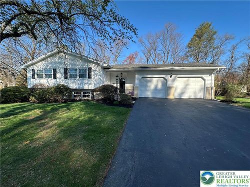 4485 Redwood Ln, Allentown, PA, 18103-9587 | Card Image