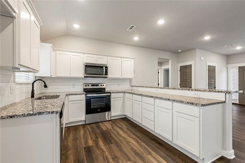 3 Bridle Cir, Bella Vista, AR, 72715-1549 | Card Image