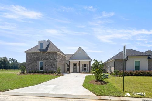 26572 Vanissa Dr, Denham Springs, LA, 70726-6382 | Card Image