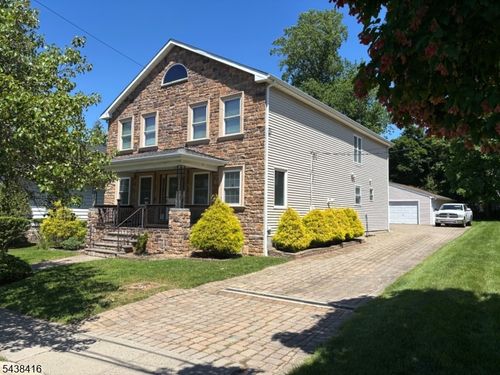 17 Garrett St, Cedar Grove, NJ, 07009-1950 | Card Image