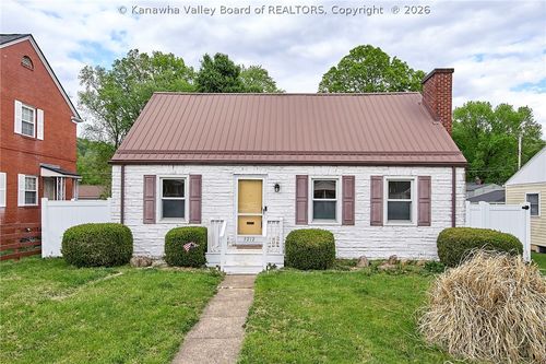 5212 Noyes Ave, Charleston, WV, 25304-2151 | Card Image