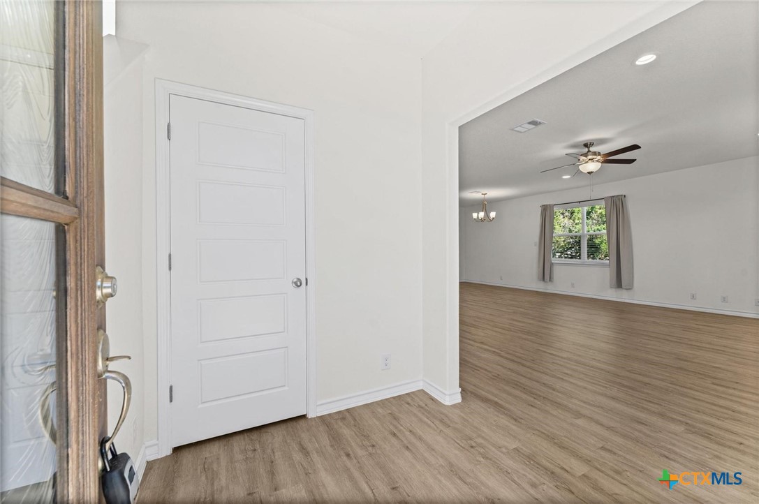 Residential in Canyon Lake 3