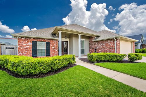 197 Lansdown Dr, Houma, LA, 70360-8359 | Card Image