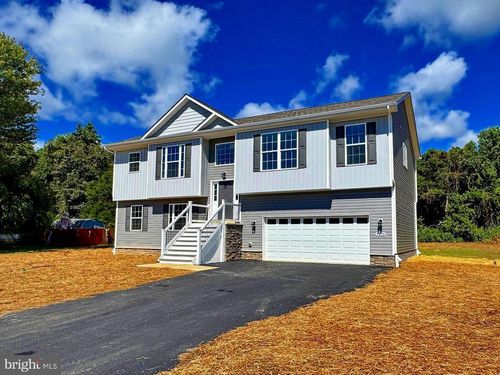 9420 Fendall Ln, NEWBURG, MD, 20664-2235 | Card Image