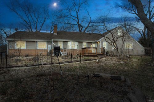 53025 Ridgewood Dr, South Bend, IN, 46637-3543 | Card Image