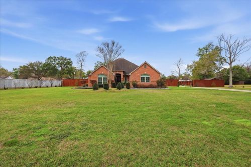 3803 Martin Luther King Jr Dr, Orange, TX, 77632-9035 | Card Image