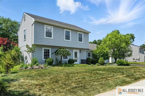 1072 Lake Placid Dr, Toms River, NJ, 08753-8606 | Card Image