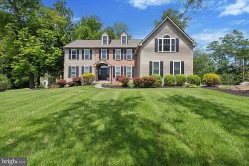 915 Kenmara Dr, WEST CHESTER, PA, 19380-2018 | Card Image