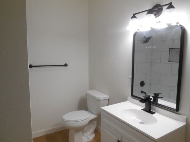 1202 W Main St, House other with 2 bedrooms, 1 bathrooms and null parking in Eastland TX | Image 8