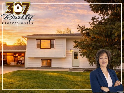 3649 Campbell Dr, Torrington, WY, 82240-1524 | Card Image