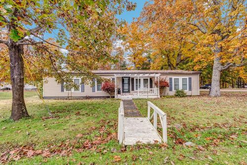 313 Rugby Rd, Crossville, TN, 38558-6356 | Card Image