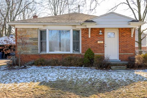 1320 Montrose Ave, Royal Oak, MI, 48073-2784 | Card Image