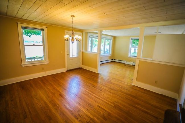 1227 E Shore Rd, House other with 3 bedrooms, 2 bathrooms and null parking in Isle La Motte VT | Image 8