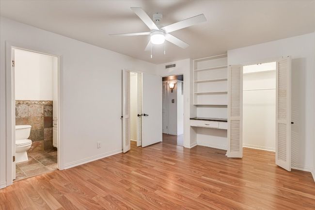 Primary Bedroom with en-suite | Image 11