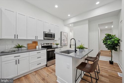 1-1145 S 15th St, PHILADELPHIA, PA, 19146-3101 | Card Image