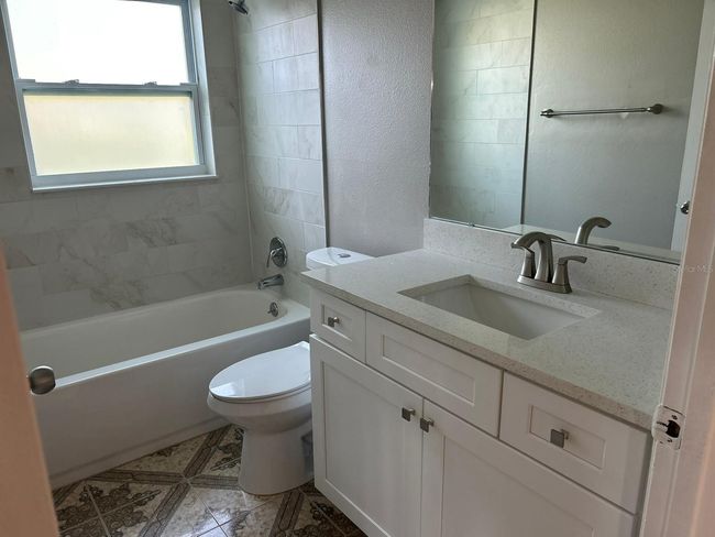 912 Park Valley Cir, House other with 4 bedrooms, 2 bathrooms and null parking in MINNEOLA FL | Image 25