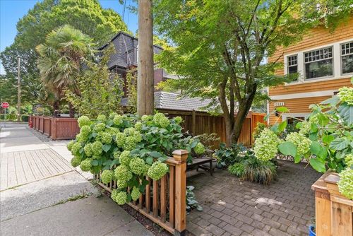 2614 W 5th Ave, Vancouver, BC, V6K1T3 | Card Image