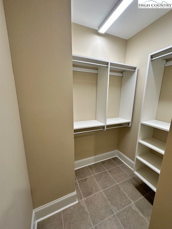 APT-102 - 155 Gateway Dr, Condo with 2 bedrooms, 2 bathrooms and null parking in Boone NC | Image 25