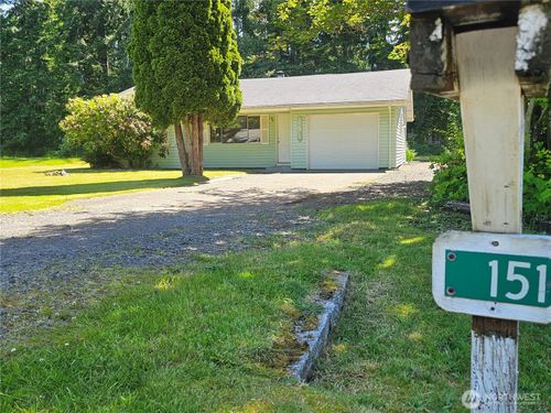 151 Little John Ln, Forks, WA, 98331-9181 | Card Image
