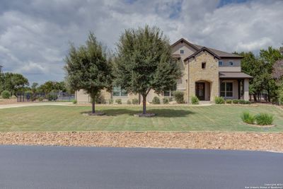 2326 Haven Bluff Ct, House other with 5 bedrooms, 4 bathrooms and null parking in New Braunfels TX | Image 2