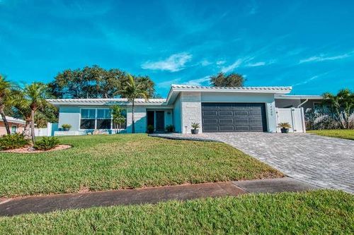 14665 Crown Dr, LARGO, FL, 33774-5001 | Card Image