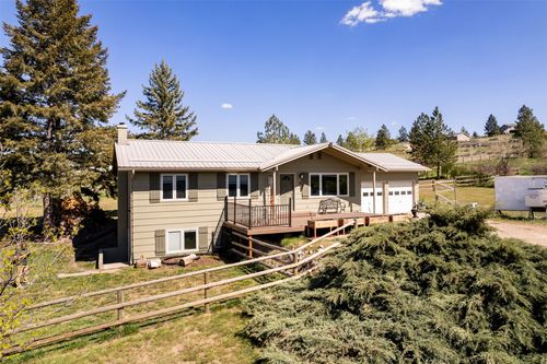 445 Sapphire Ln, Stevensville, MT, 59870-6010 | Card Image