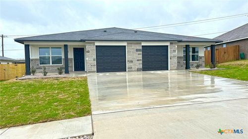 977 A Cline Dr, Copperas Cove, TX, 76522-4387 | Card Image