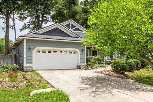 19113 Nw 228th St, High Springs, FL, 32643-0643 | Card Image