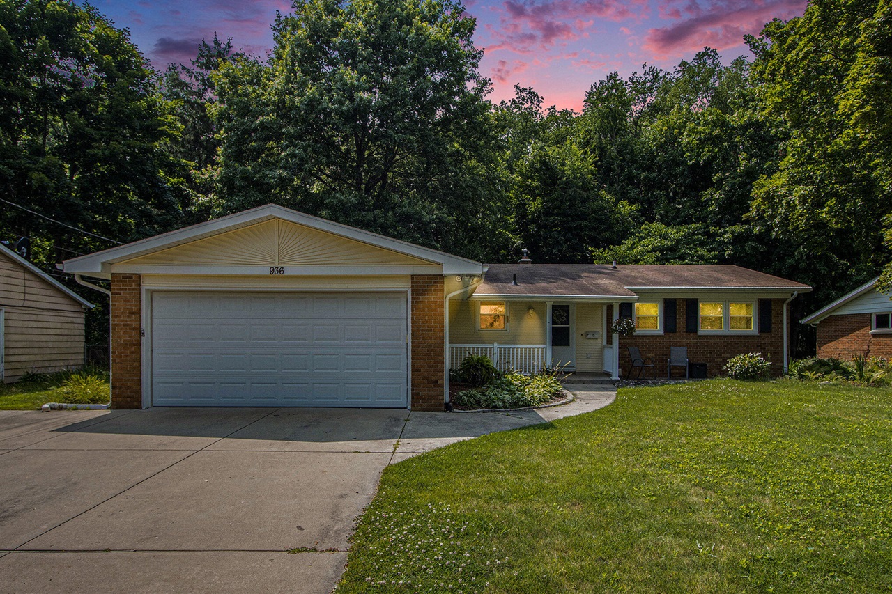 Ellendale St, Kalamazoo, MI 49006