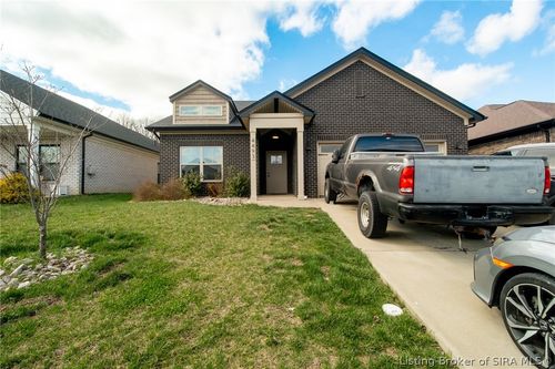 4493 Kestrel Court, Jeffersonville, IN, 47130 | Card Image