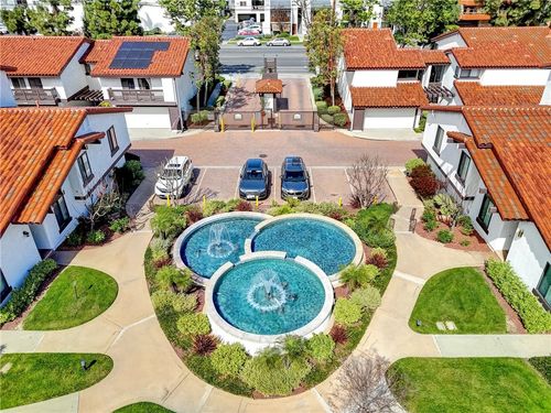 5020 E Atherton St, Long Beach, CA, 90815-3721 | Card Image