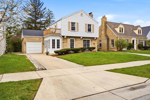 2565 N 84th Street Street, Wauwatosa, WI, 53226 | Card Image