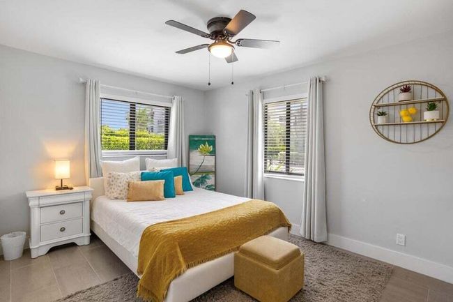 2013 Wilkins Ave, Townhouse with 2 bedrooms, 1 bathrooms and null parking in West Palm Beach FL | Image 16